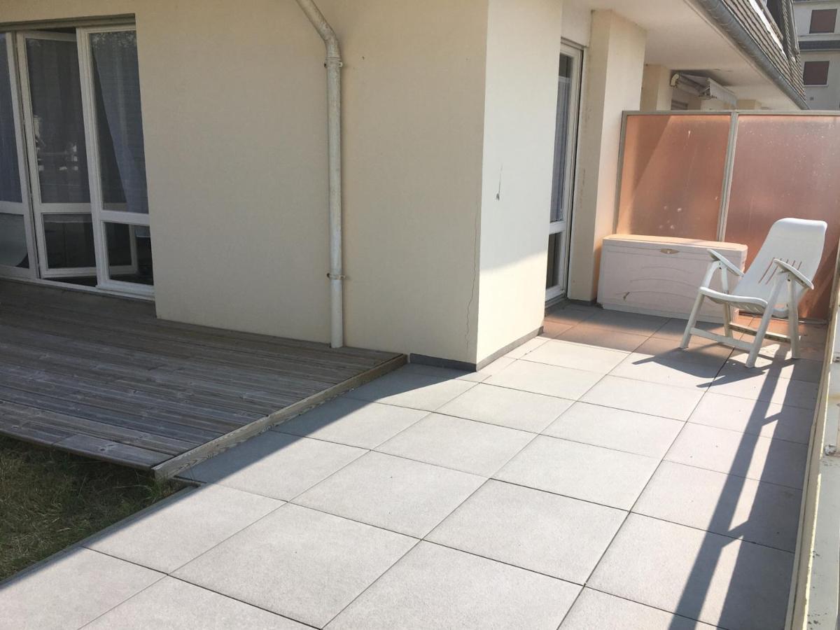 Appartement 2 Pieces Avec Terrasse Pres De La Plage - Merville-Franceville - Fr-1-487-311 Экстерьер фото